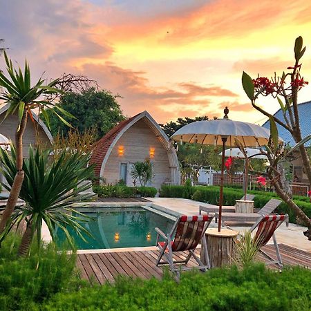 La Roja Bungalows Batununggul Εξωτερικό φωτογραφία