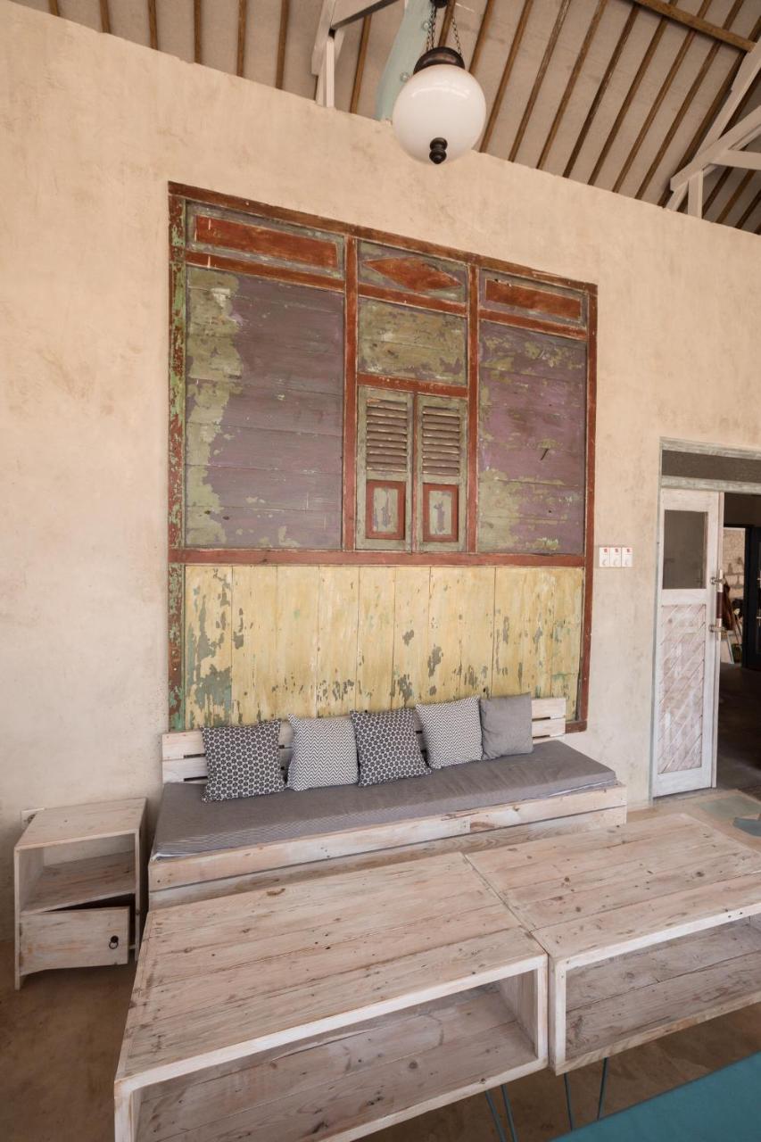 La Roja Bungalows Batununggul Εξωτερικό φωτογραφία